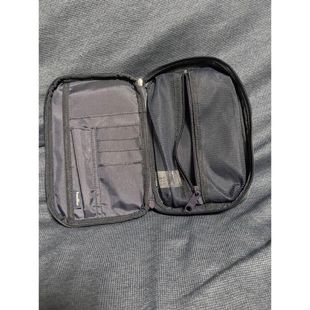 ファミリア ガジェットポーチ 新登場！話題のガジェットポーチ