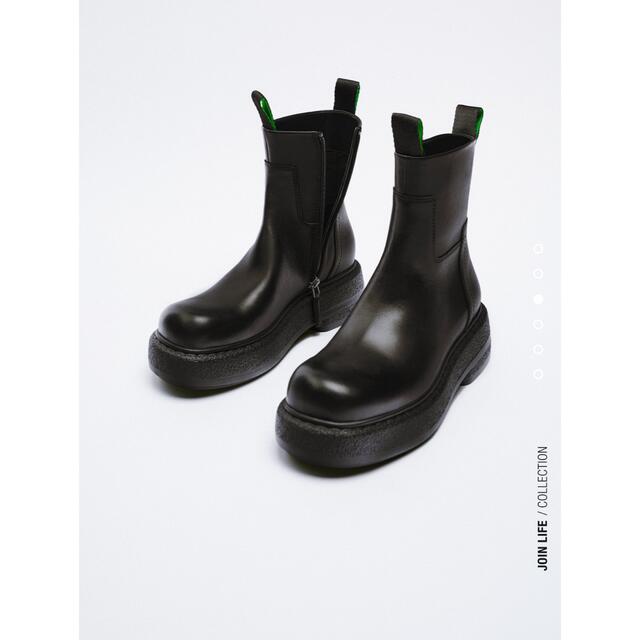 ZARA - フラットレザーショートブーツ ZARAの通販 by ayaka♡'s shop