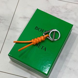 BOTTEGA VENETA（オレンジ/橙色系）のフリマアイテム一覧