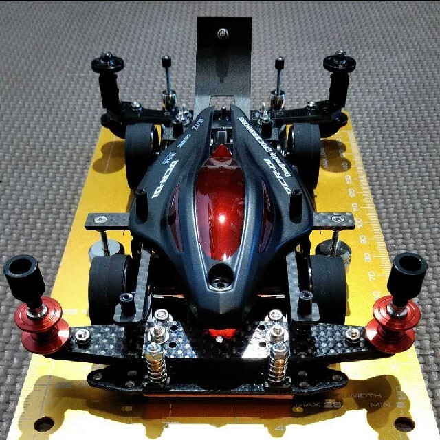 ミニ四駆 完成品 デュアルリッジ Red&Black Specialの通販 by ゆかちん