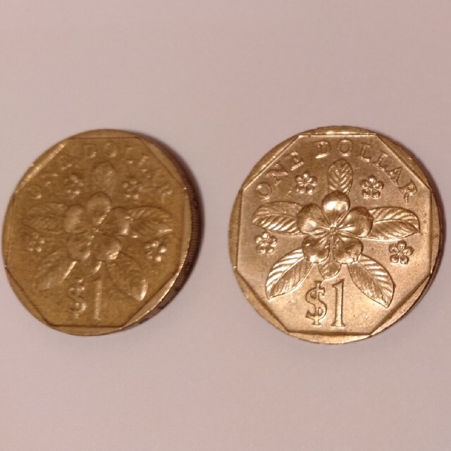 シンガポールドルの八角形コイン 2枚組の通販 by 草月｜ラクマ