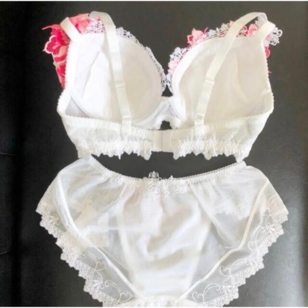 Wacoal - サルート 04 プレステージ ジャズ WH ブラジャー ショーツ