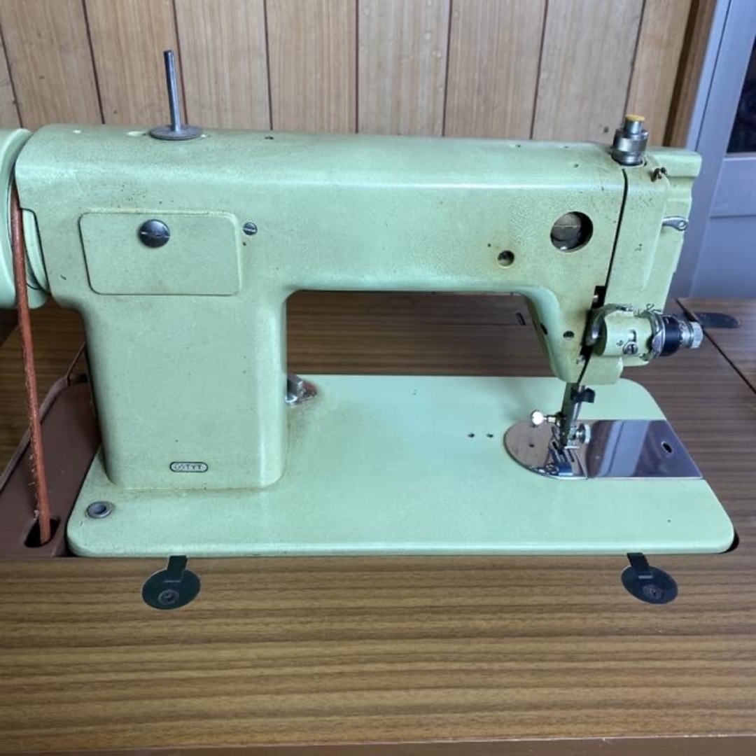 トヨタ - トヨタ 足踏みミシン 53-200500-3 ミシン台の通販 by ちょび