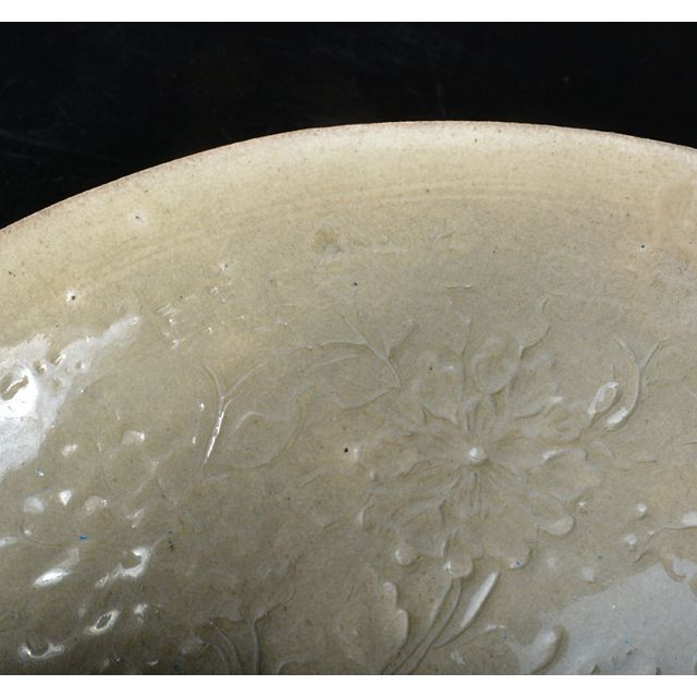 中国 定窯白磁陽刻花文 鉢 碗 中国 定窯白磁陽刻花文