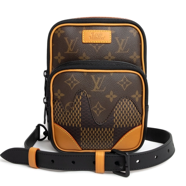 ルイ ヴィトン ダミエジャイアント モノグラム ボディバッグ（未使用