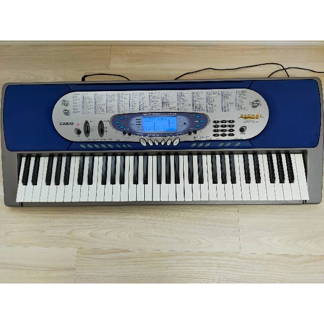 CASIO - CASIO カシオ キーボードLK-65 光ナビゲーション 電子ピアノの