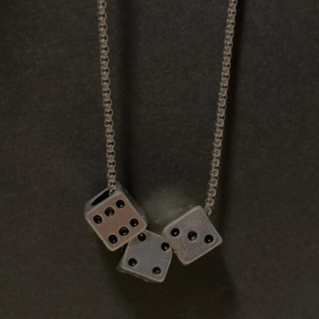 サイコロネックレス】#HUF #stussy #zara #ストリートの通販 by