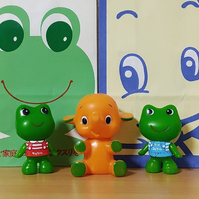 新旧ソフビ当時物！象サトちゃん佐藤製薬7cm～7.5cm紙袋ケロちゃんコロ