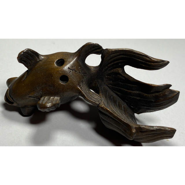 根付 柘植材 置物 金魚 黄楊繊細彫刻 木製の通販 by Mirai's shop｜ラクマ