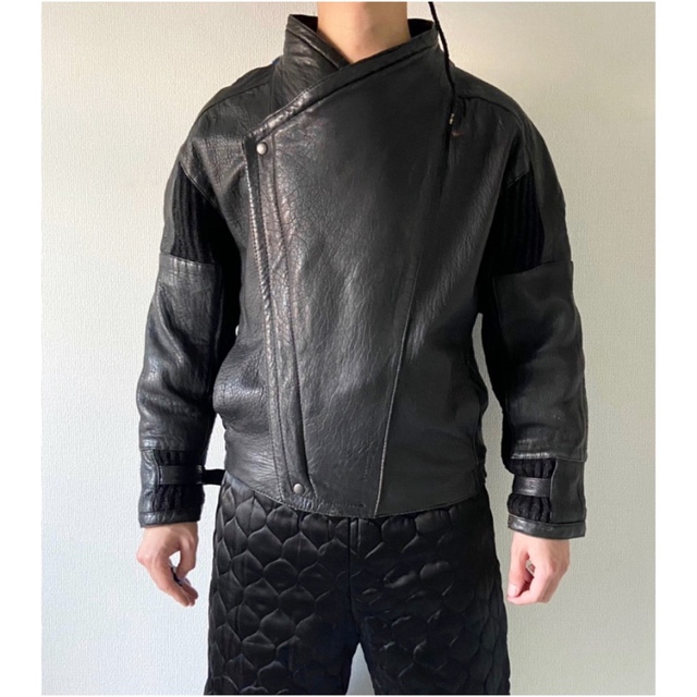 希少 vintage 変形デザイン ショート丈 黒 レザー ライダース