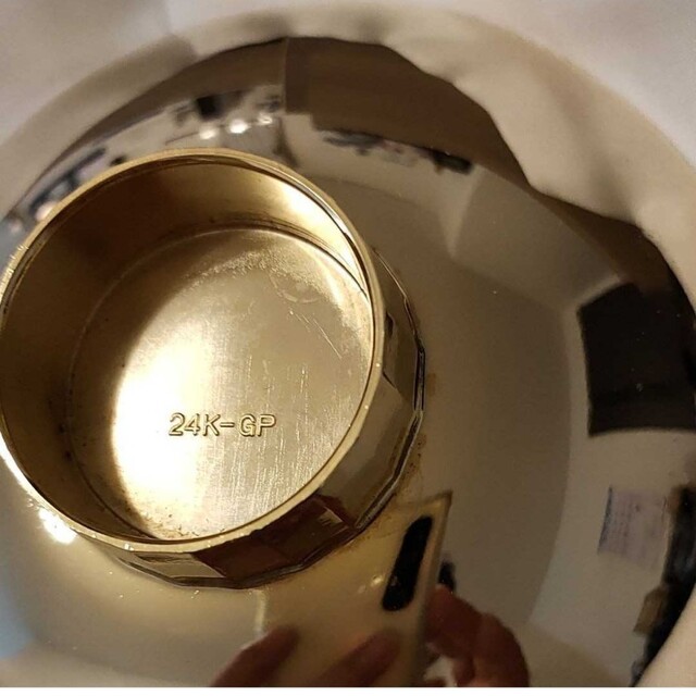 レア 美品！】24KGP刻印入 菊の御紋 大型 金杯 盃重量187.3g 純金の