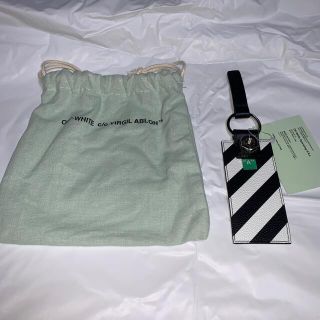 Off-White（キーホルダー）のフリマアイテム一覧