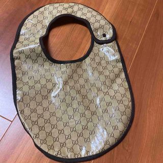 GUCCI（ベビースタイ/よだれかけ）のフリマアイテム一覧