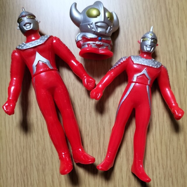 BANDAI - 【ウルトラマン】ソフビ 指人形 5セットの通販 by thug's