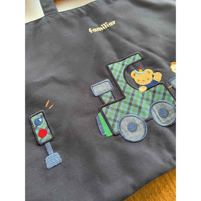 新品ファミリア 幼稚園バッグ 新品ファミリア幼稚園バッグ廃盤汽車柄