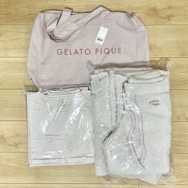 新品】gelato pique 2023 ジェラピケ 福袋 A 。上のみ。 - 新品