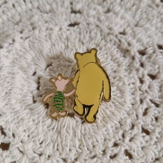 くまのプーさん（バッジ/ピンバッジ）のフリマアイテム一覧