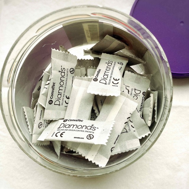 ダイヤモンド 消臭・吸収ゲル化剤の通販 by ニノ's shop｜ラクマ