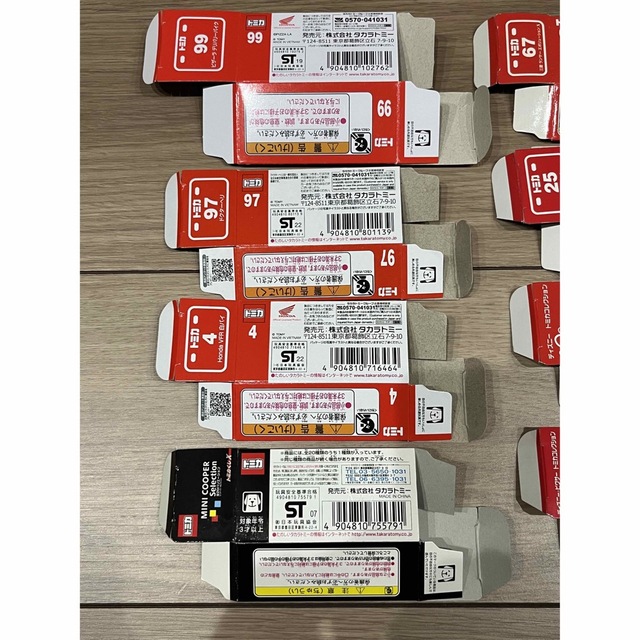 Takara Tomy - トミカ 空箱のみ 8台分の通販 by nico25 shop｜タカラ