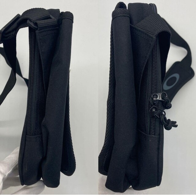 オークリー ショルダーバッグ メッセンジャー フラップ ロゴ ナイロン