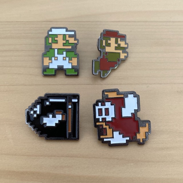 任天堂 - スーパーマリオブラザーズ/ドット絵 ピンズ ピンバッジの通販