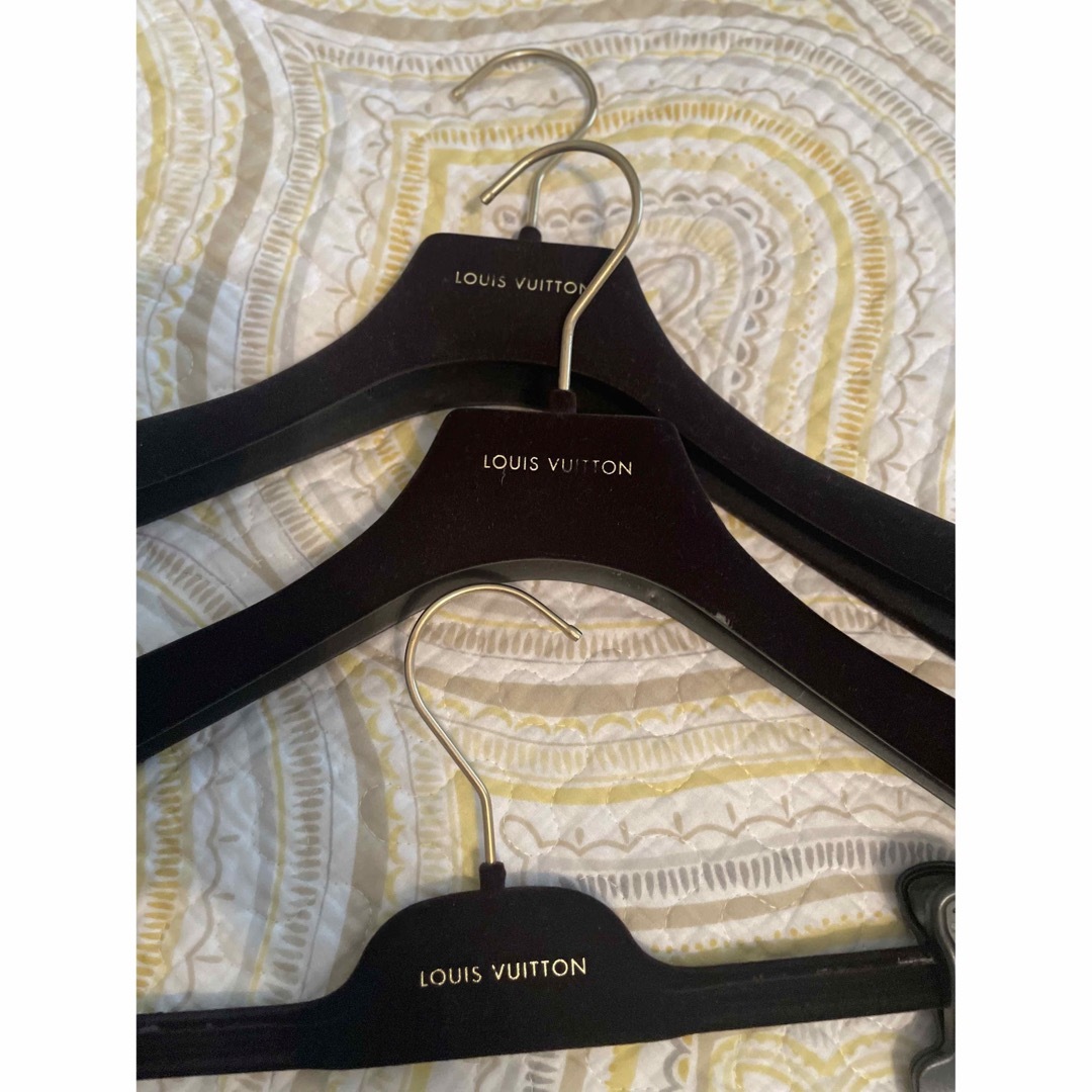 LOUIS VUITTON - 専用商品ルイ•ヴィトン louis vuitton ハンガー 3本