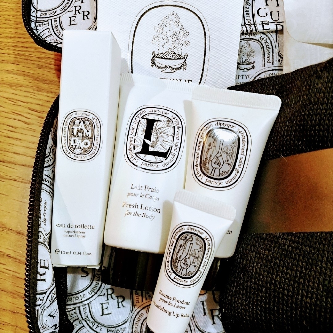 カタール航空ビジネスクラスDiptyqueアメニティ&ポーチKAME様おまとめ