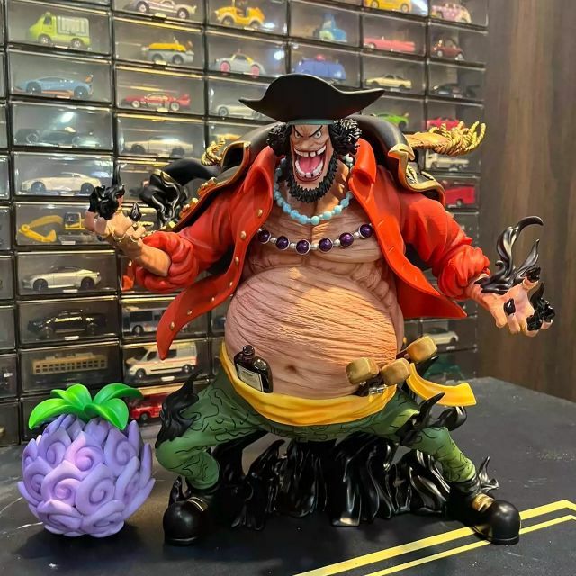 ワンピース マーシャル 黒ひげ フィギュア ガレージキット POPサイズの