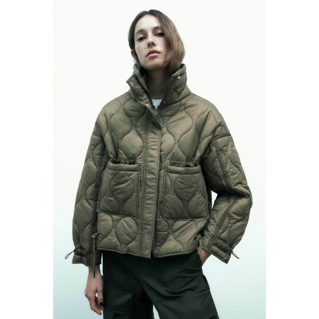 ZARA - 新品ZARAハイネックショートパフコートLの通販 by 3月下旬に