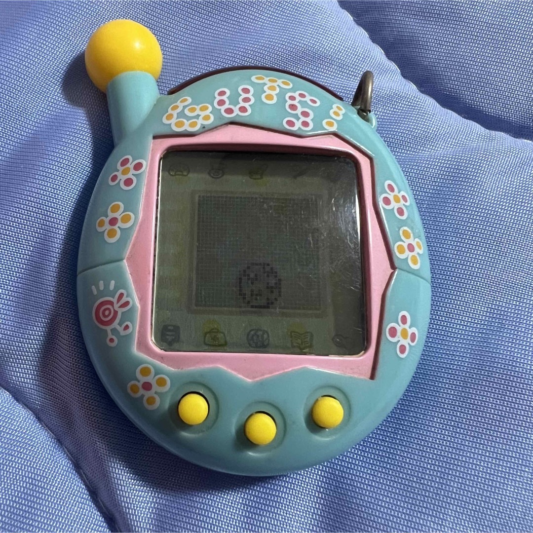 超じんせーエンジョイ! たまごっち プラス (ガッツぶるー)の通販 by