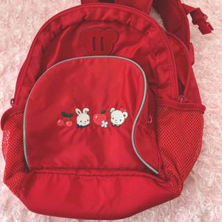 familiar（リュックサック ・ レッド/赤色系）のフリマアイテム一覧