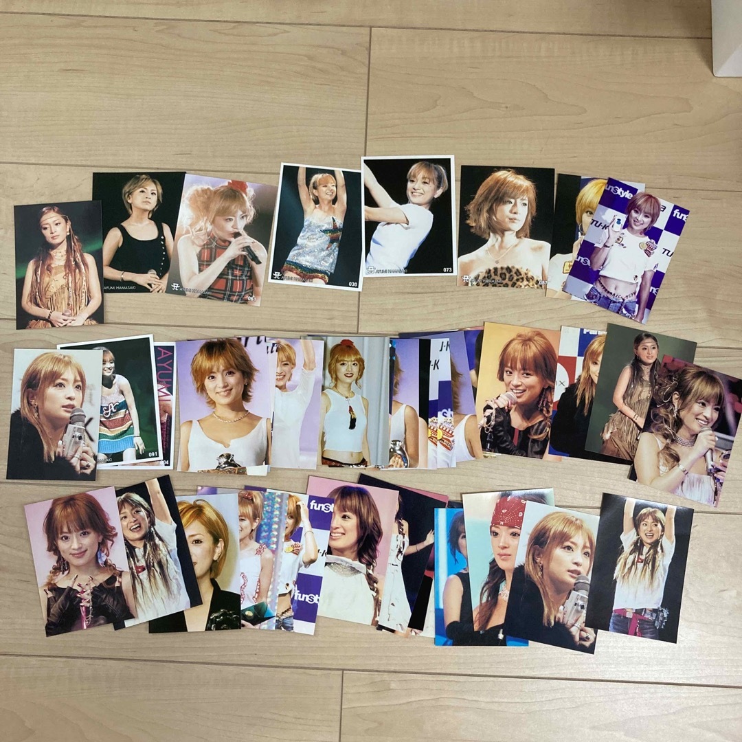 浜崎あゆみ ポスターカードまとめ売り42枚入りの通販 by H☆Y｜ラクマ