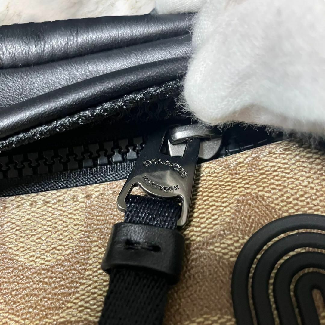 COACH - 【新品】COACH コーチ シグネチャー ボディバッグ ショルダー