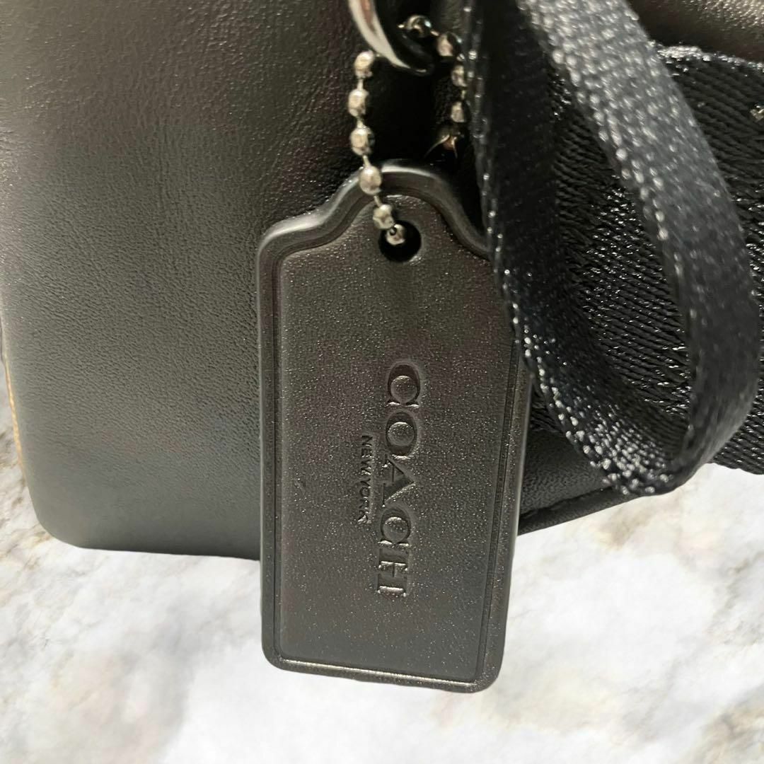 COACH - 【新品】COACH コーチ シグネチャー ボディバッグ ショルダー
