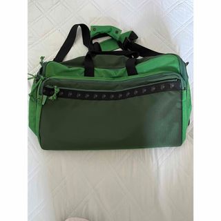 KENZO（ボディーバッグ）のフリマアイテム一覧