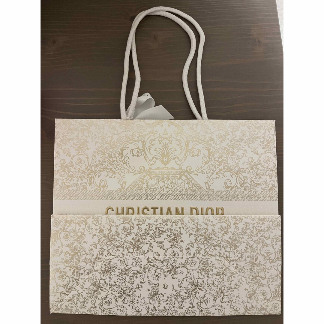 Christian Dior - DIOR ディオール ショッパー 紙袋 期間限定 ホリデー