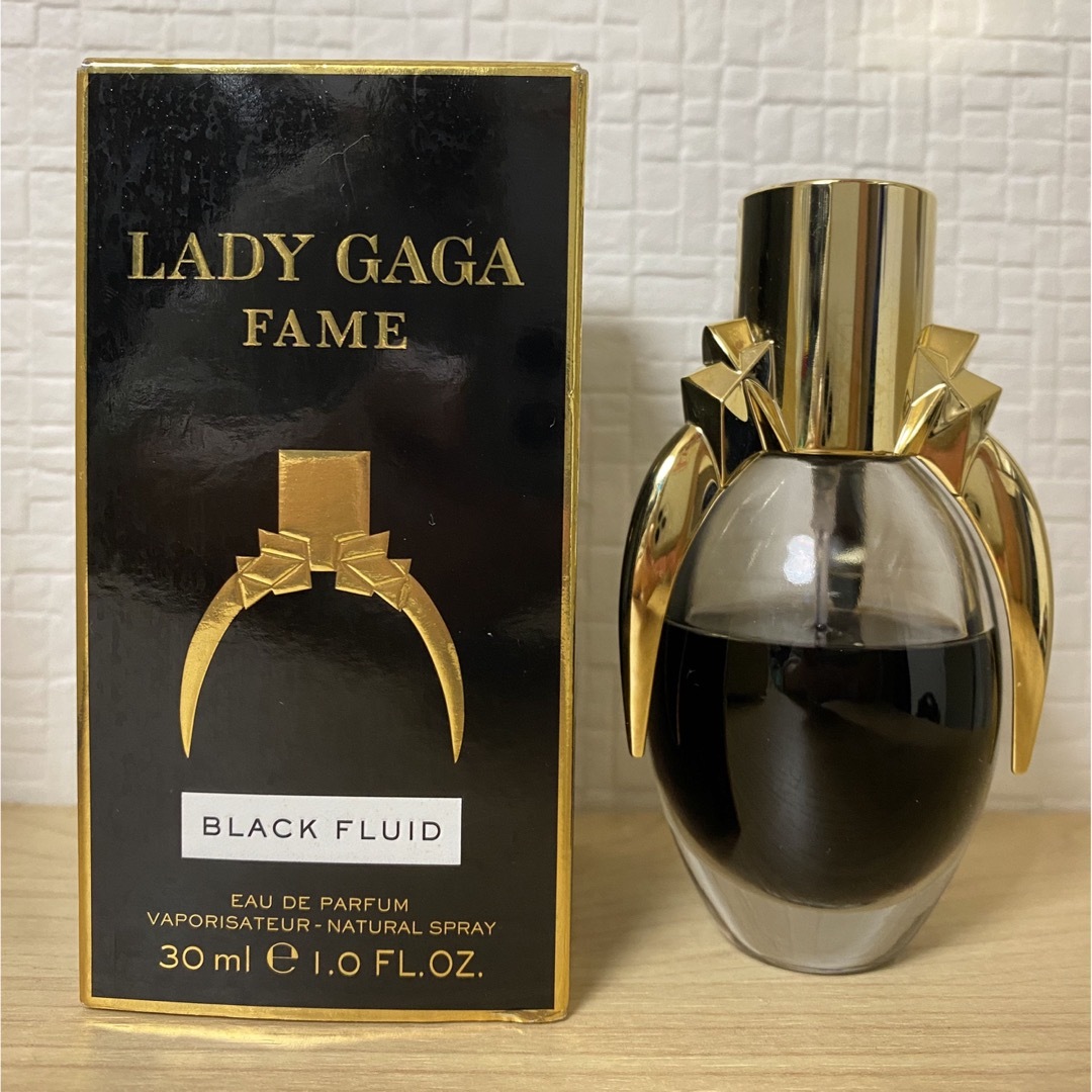 レディーガガ 香水 30mlの通販 by chacha's shop｜ラクマ