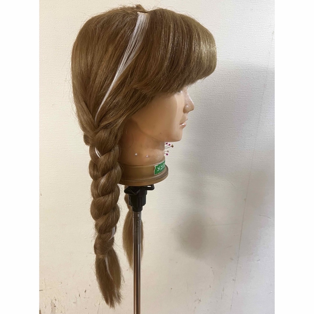 アナ雪 アナ ウィッグ 三つ編み 即日発送可能の通販 by ねこのしっぽ