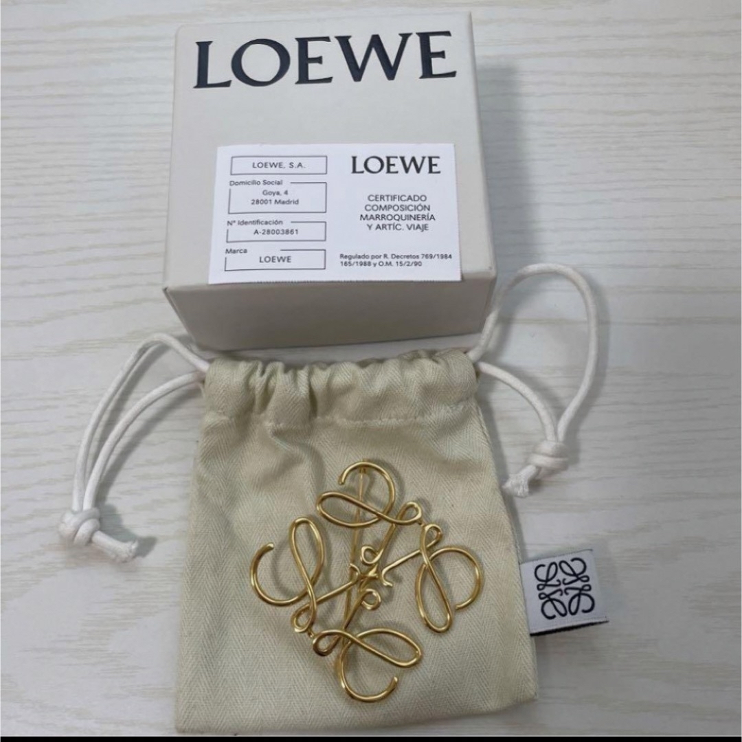LOEWE - loeweブローチの通販 by ec__｜ロエベならラクマ