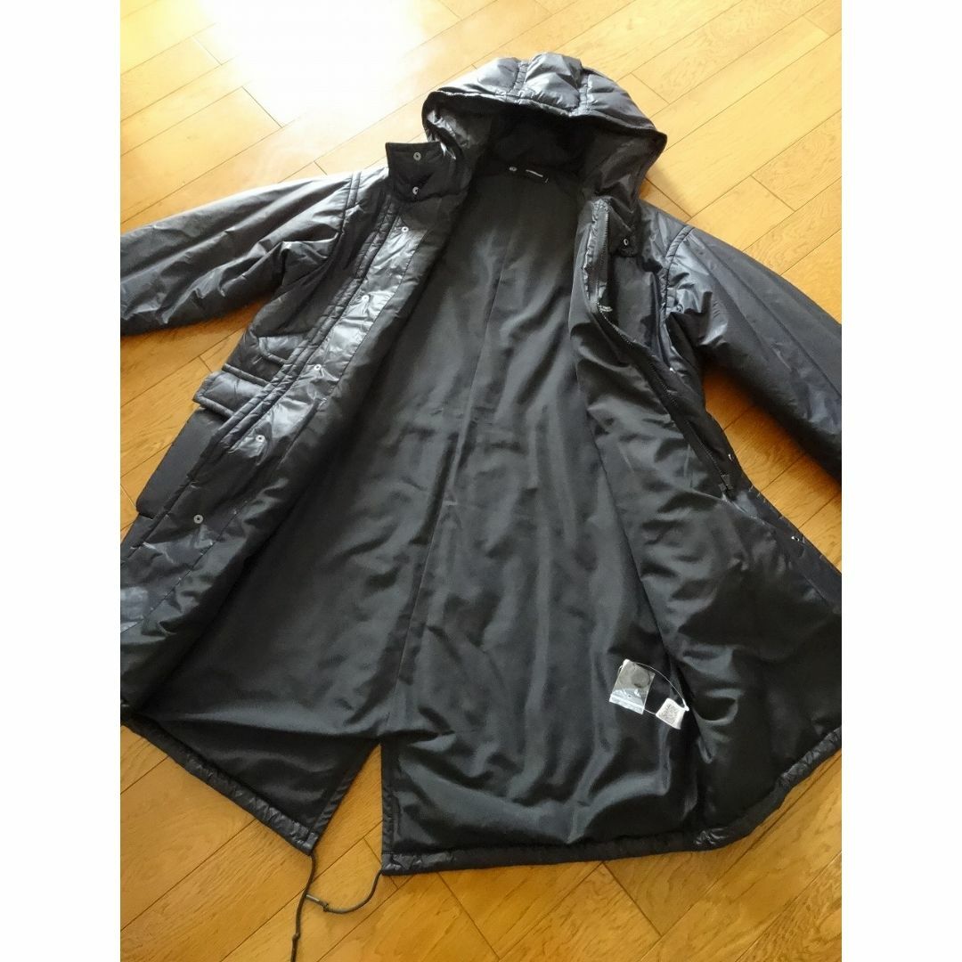 UNDERCOVER - 送料込 完売 新品☆GU × UNDERCOVER パデッド コート Mの