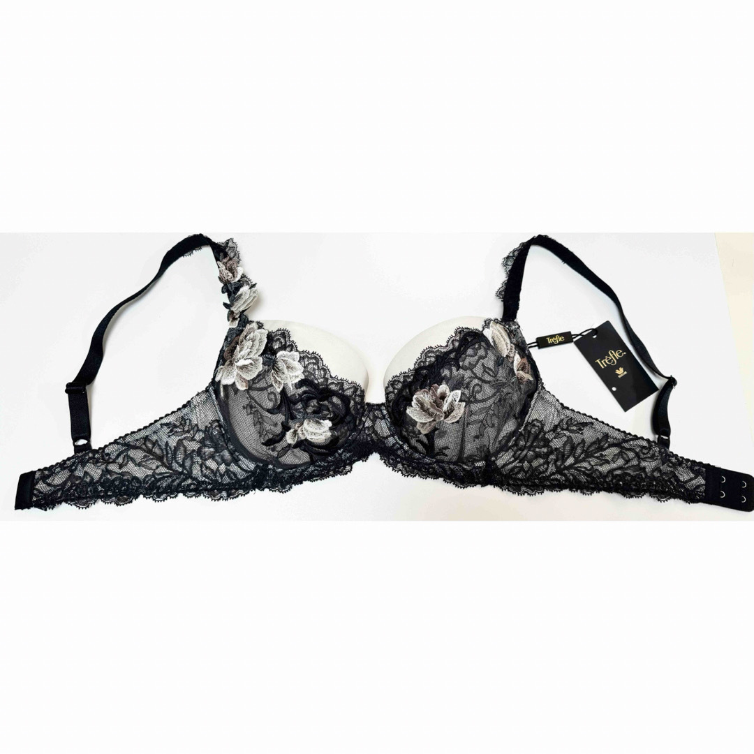 Wacoal - Trefle トレフル ブラジャー Tバックショーツ ソング 黒 白