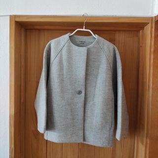 evam eva（ノーカラージャケット）のフリマアイテム一覧