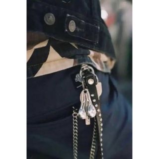 TATOO STUDIO YAMADA US キーホルダー オモシーチャンネルの通販 by