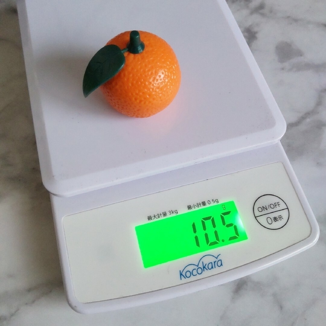 プラスチック製 葉付きみかん18個&水引飾り3個☆置物 お正月