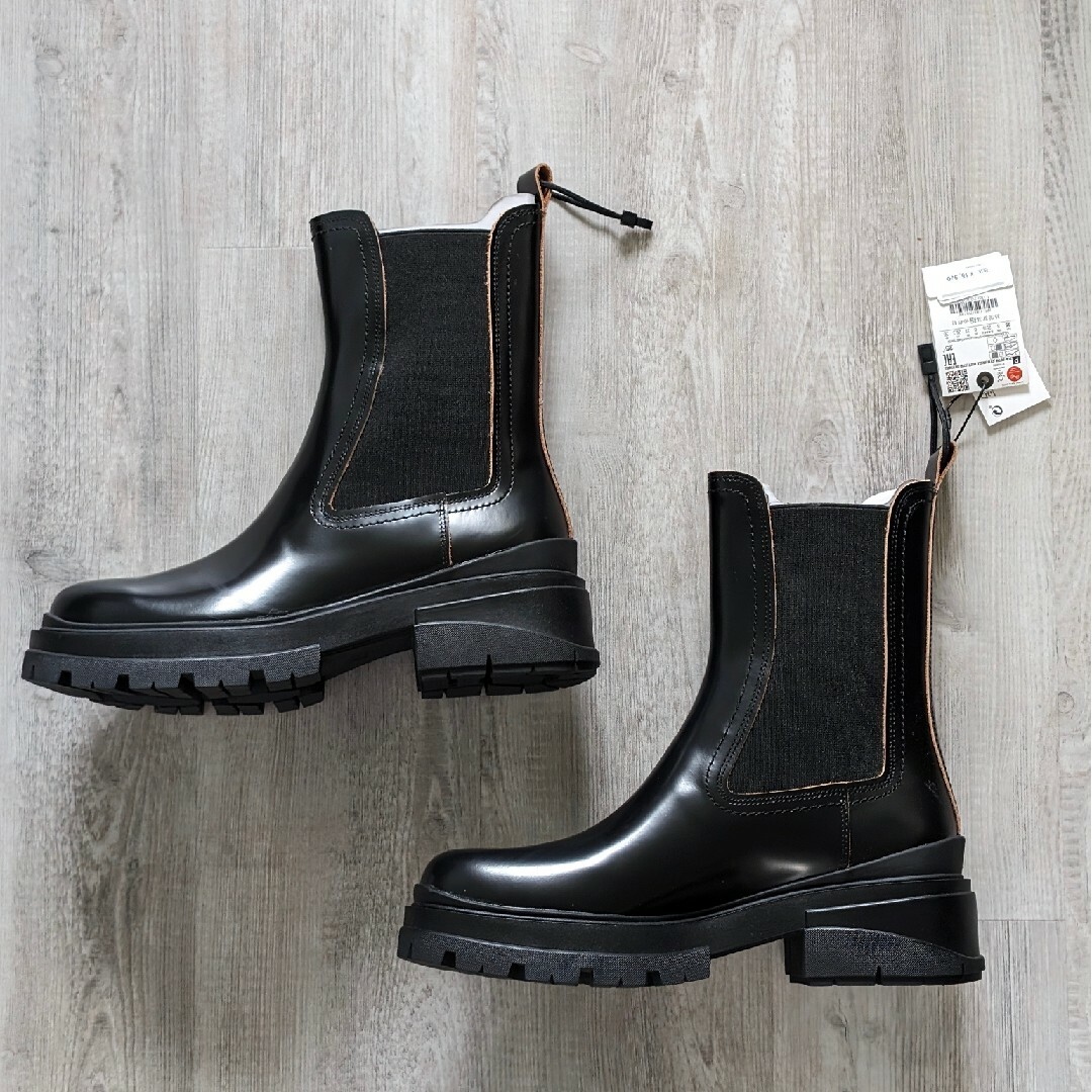 ZARA - ZARA リアルレザートラックソールアンクルブーツ 39サイズの