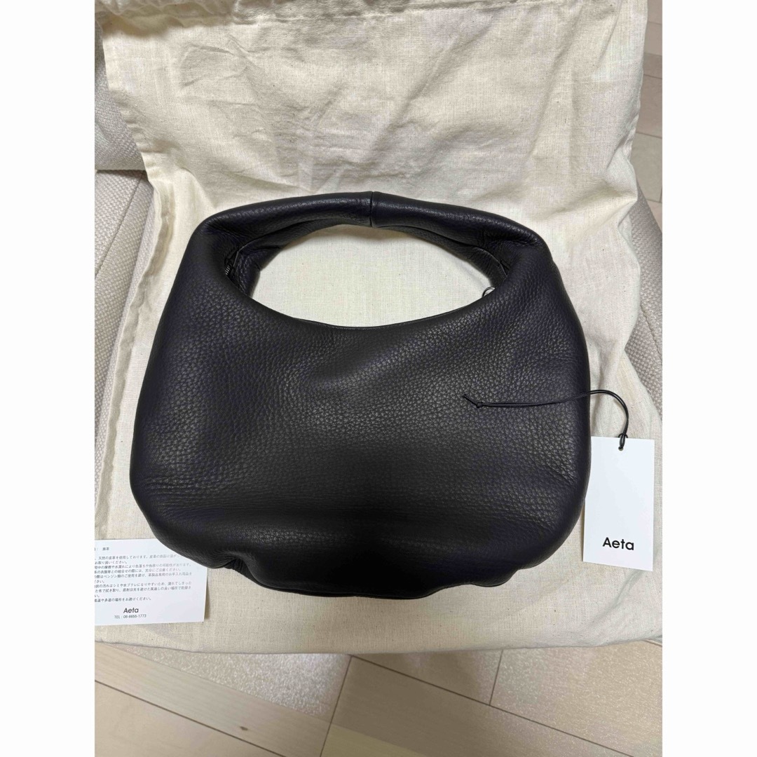 ROUND ONE SHOULDER：M aeta アエタ ショルダーバッグの通販 by きん