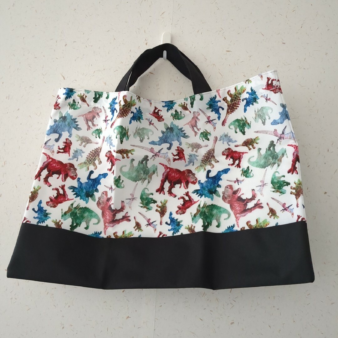 恐竜 レッスンバッグ 即製品の通販 by sky｜ラクマ