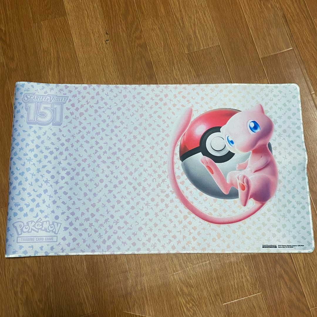 ポケモン - （海外限定） 公式 ミュウ プレイマットの通販 by (セール