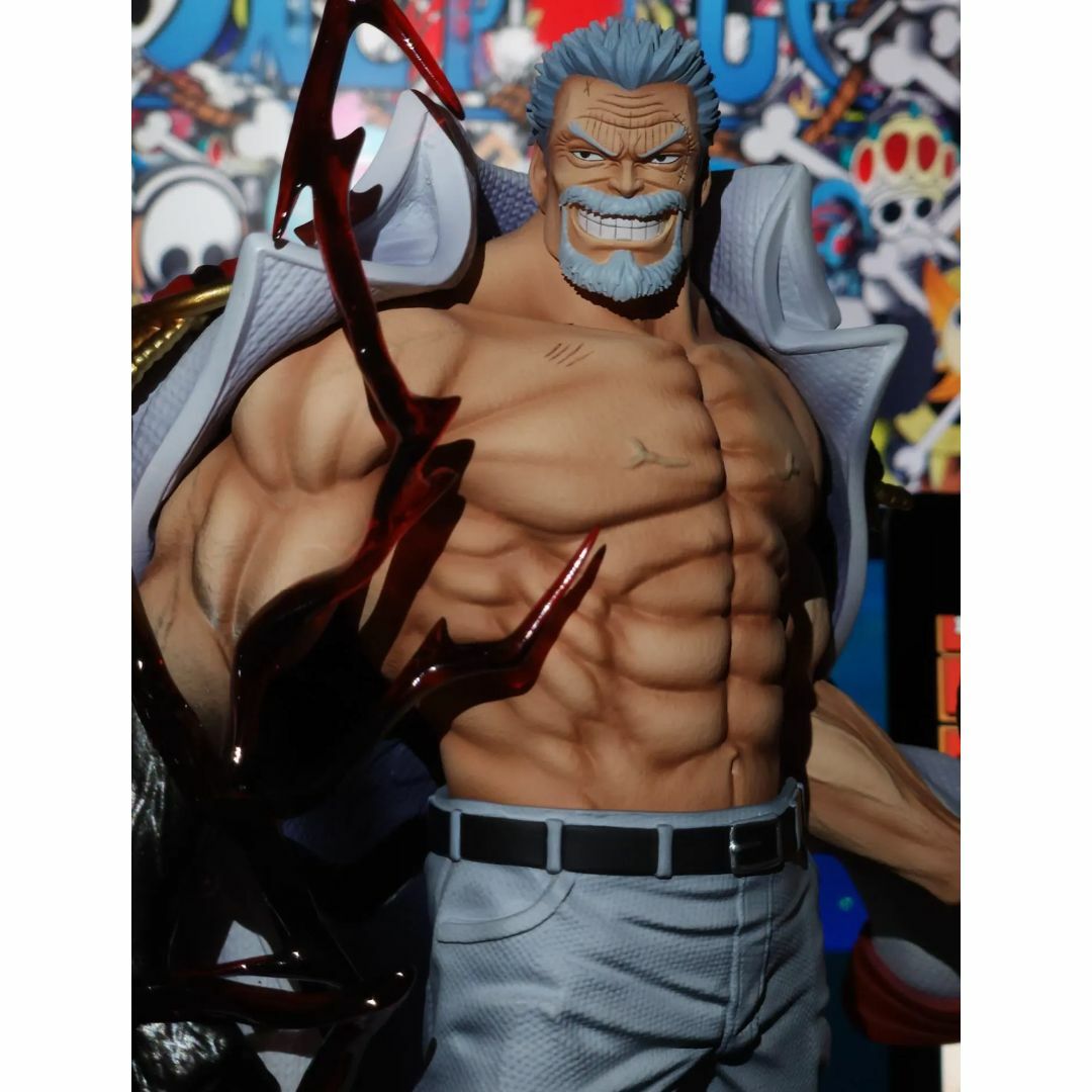 ワンピース 海軍の英雄 モンキー・D・ガープ ガレージキット