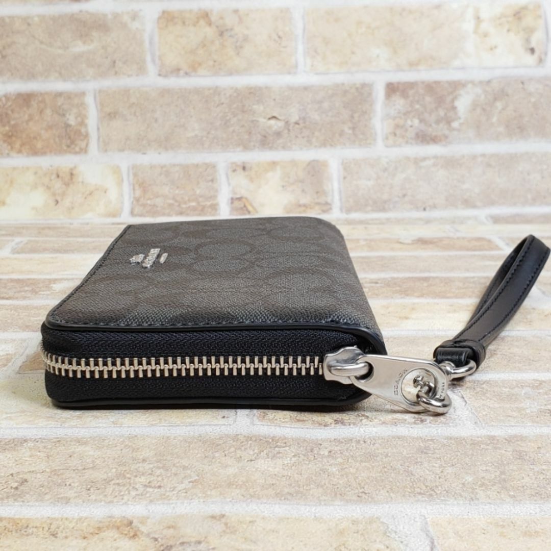 COACH - 未使用 コーチ ☆ シグネチャーキャンバス ラウンドジップ 長